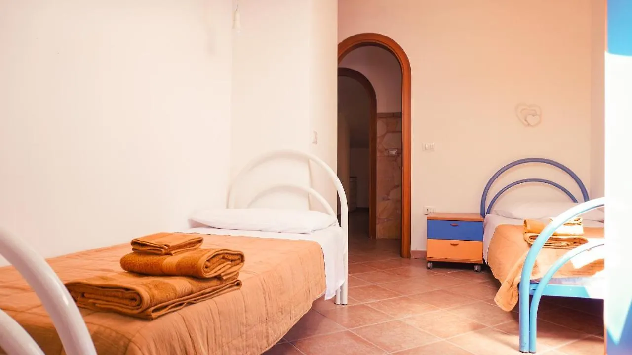 Pm 49 Via Leonardo Da Vinci Guest House Alghero Appartement
